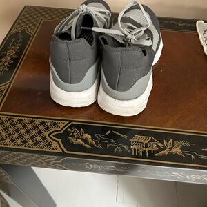 Nautica sneakers size 8 1/2
